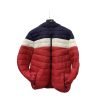 Fleece-lined short style for warmth