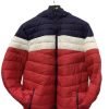 Fleece-lined short style for warmth